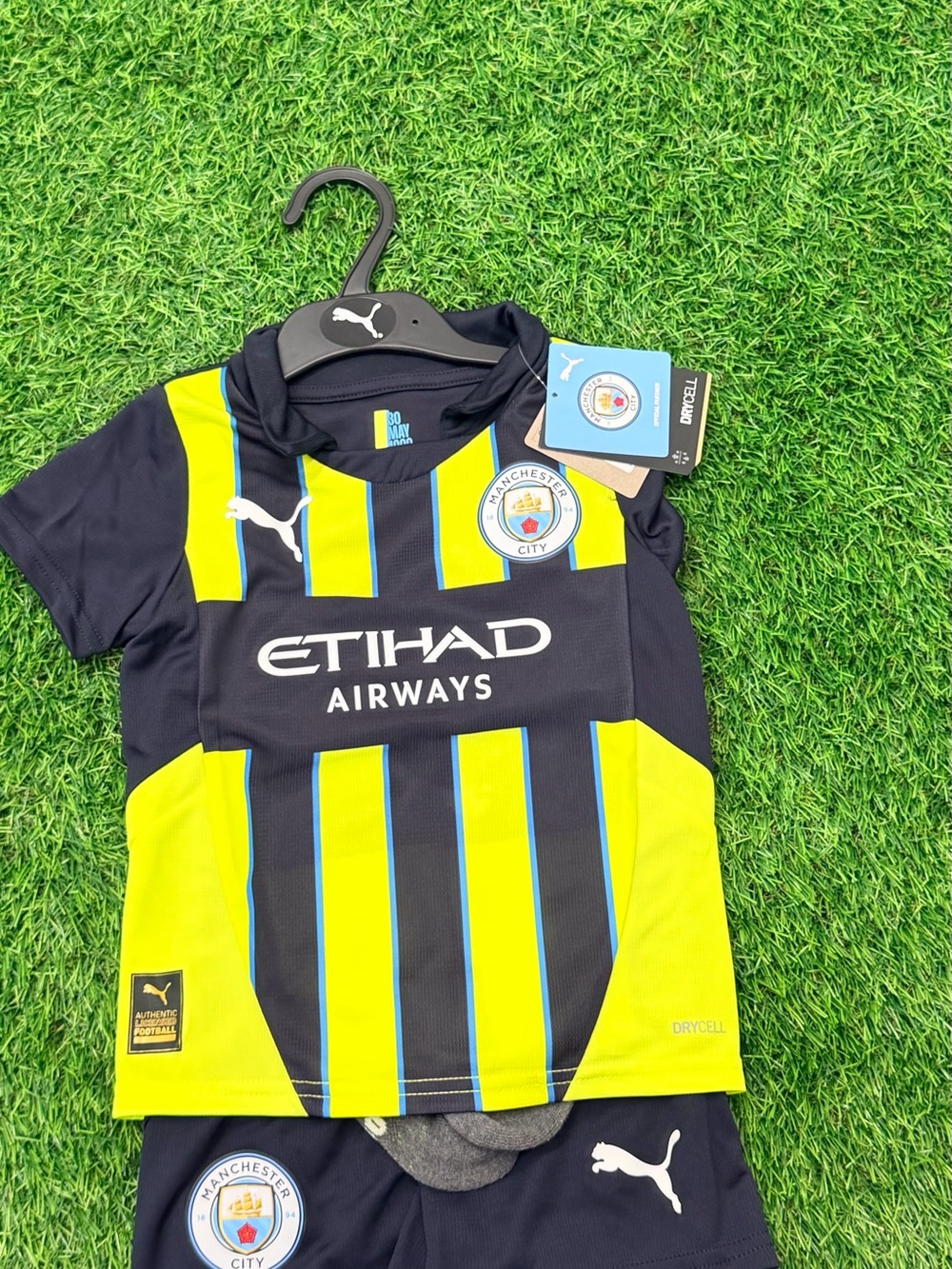 Puma Manchester City Kids kit